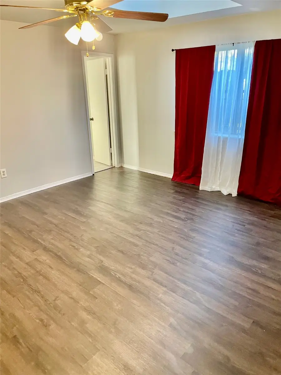 11907 E Marsham Circle, Houston, TX 77066 - Image #3