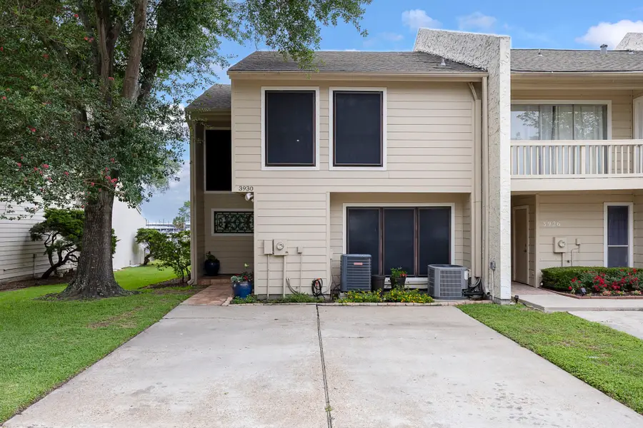 3930 Knollcrest Drive, Montgomery, TX 77356 - #2