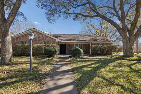 18335 Hereford Lane, Houston, TX 77058