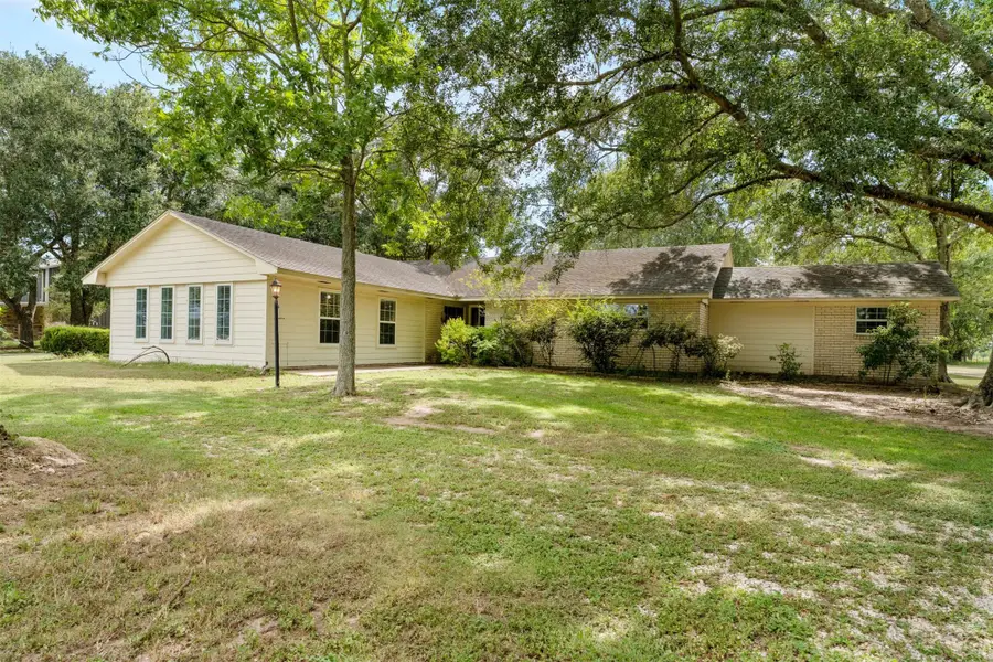2436 S State Highway 71, El Campo, TX 77437 - #2