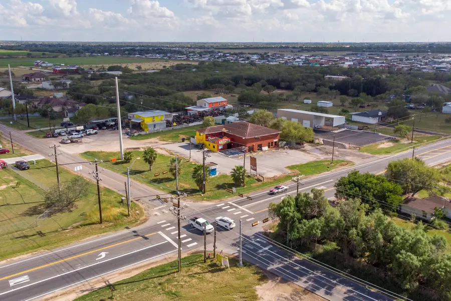 8040 N Val Verde Road, Donna, TX 78537 - #2