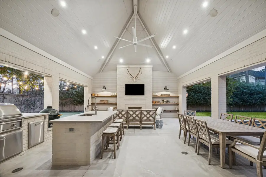 918 Flint River Drive, Hunters Creek Village, TX 77024 - #2