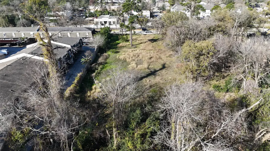 2818 W T C Jester Boulevard, Houston, TX 77018 - Image #3