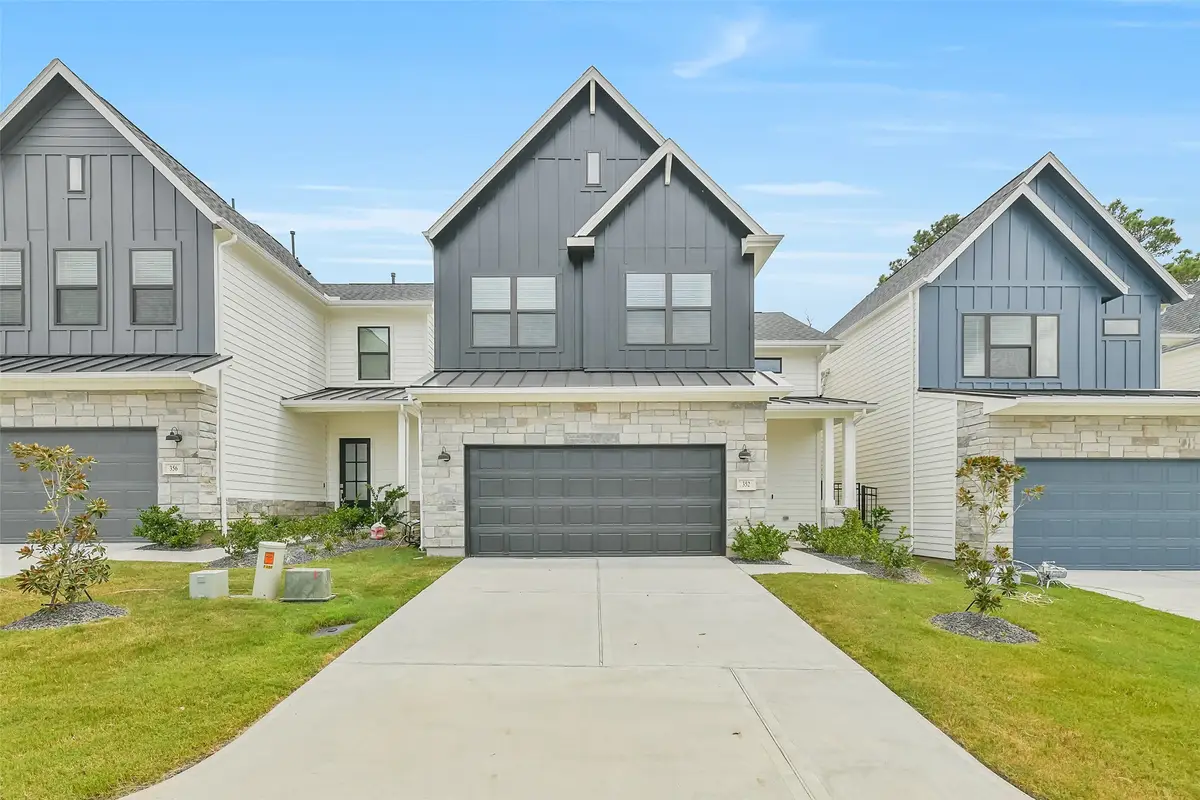 352 Summer Place Drive, Montgomery, TX 77356 - #1