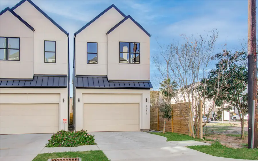 5753 Kiam, Houston, TX 77007 - Image #2