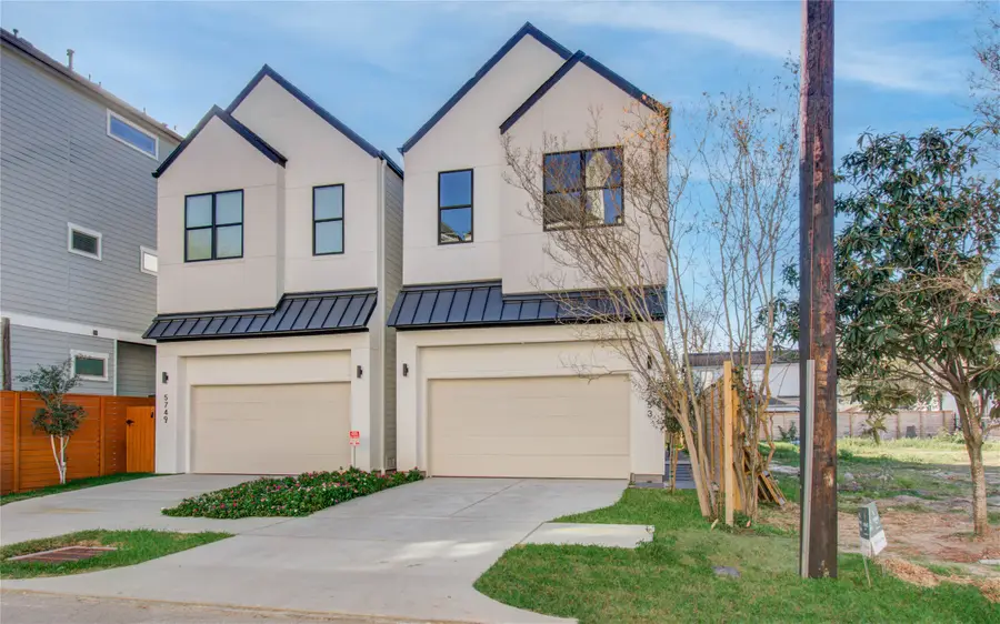5753 Kiam, Houston, TX 77007 - Image #3