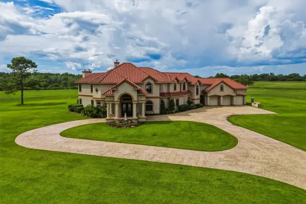 2702 Drs Drive, Richmond, TX 77406