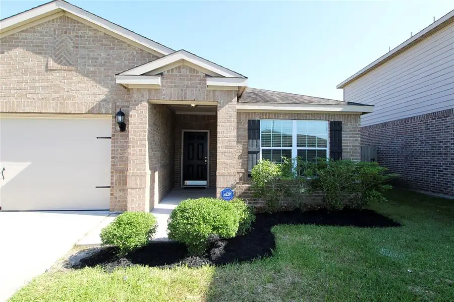 1854 Opal Peach Drive, Rosharon, TX 77583 - Image #2