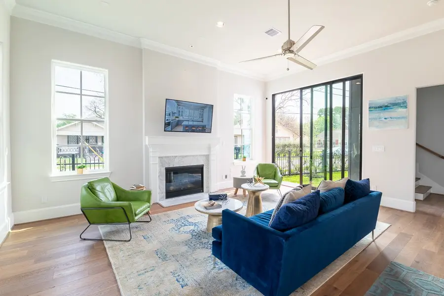 5302 S Capitol, Houston, TX 77023 - #2