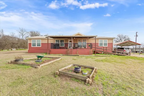 372 Lcr 222, Wortham, TX 76693