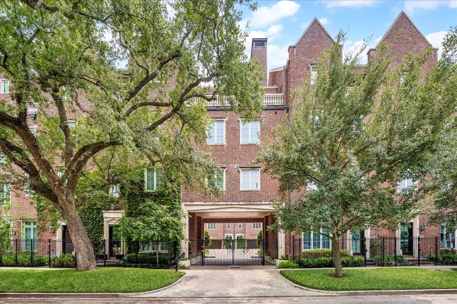 415 Lovett Boulevard #E, Houston, TX 77006 - #3
