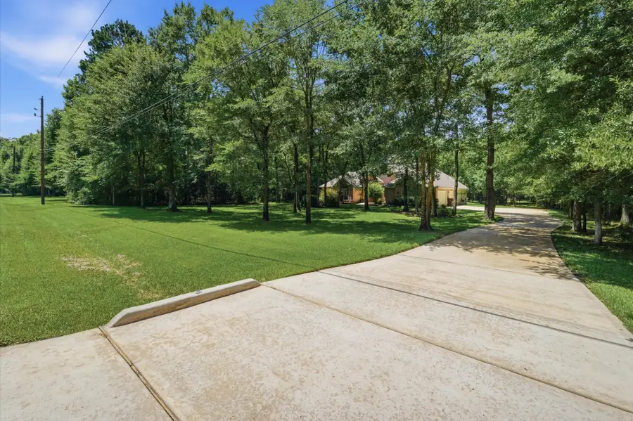 33206 Windcrest Estates Boulevard, Magnolia, TX 77354 - #2