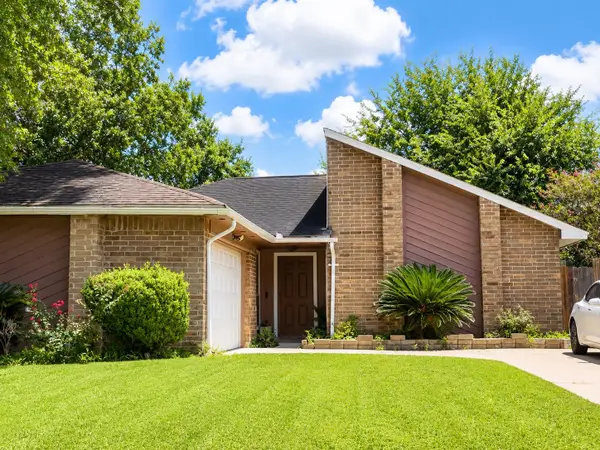 6511 La Violetta Drive, Houston, TX 77083