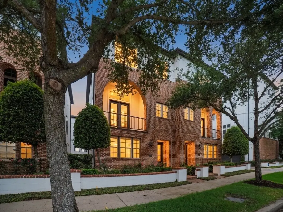 2810 Capitol Street, Houston, TX 77003 - #1