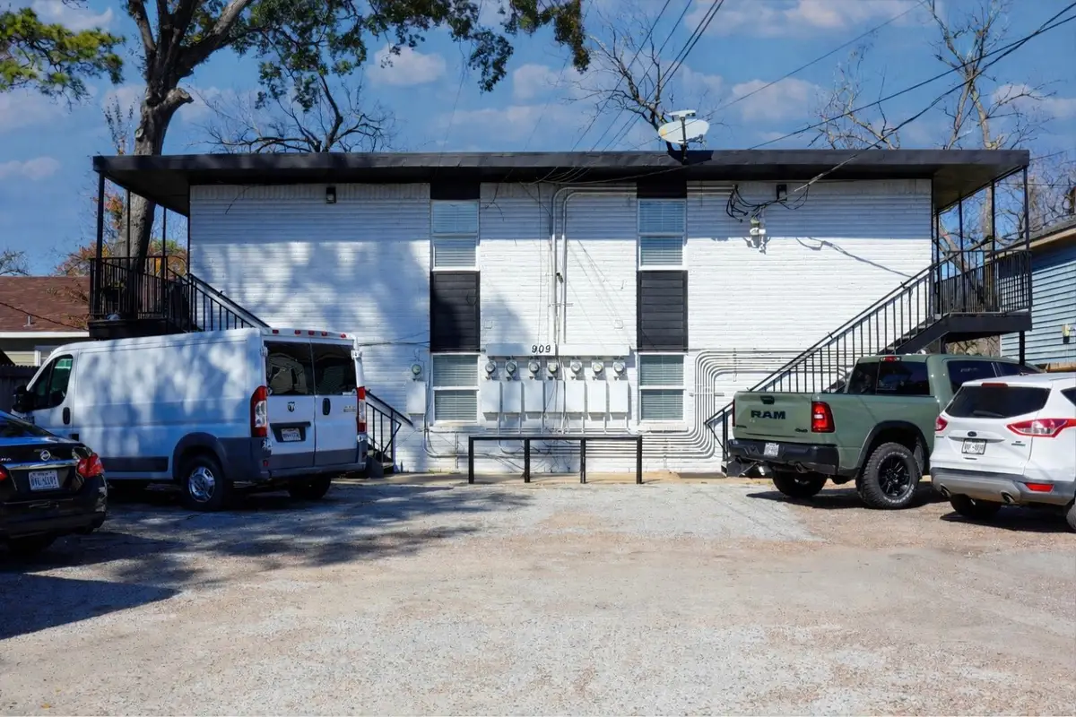 909 Yorkshire St Street #8, Houston, TX 77022 - Image #1