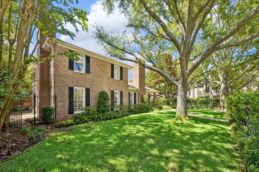 40 Hackberry Lane, Houston, TX 77027 - #3