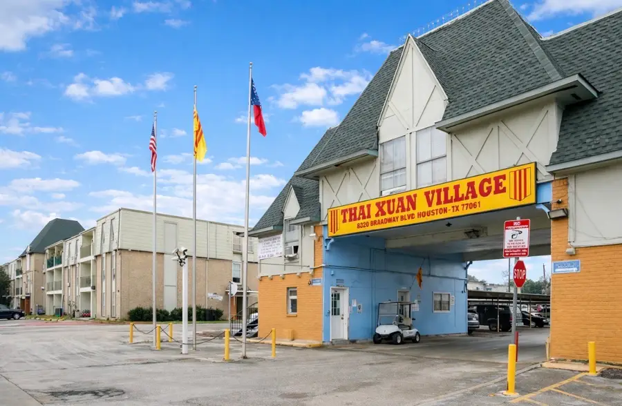 8200 Broadway Street #309, Houston, TX 77061 - Image #2