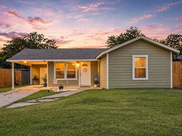 718 W 10th Street, Freeport, TX 77541