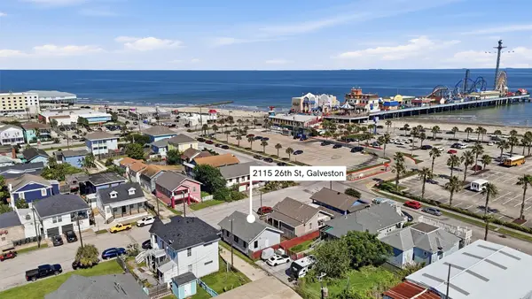 2115 26th Street, Galveston, TX 77550
