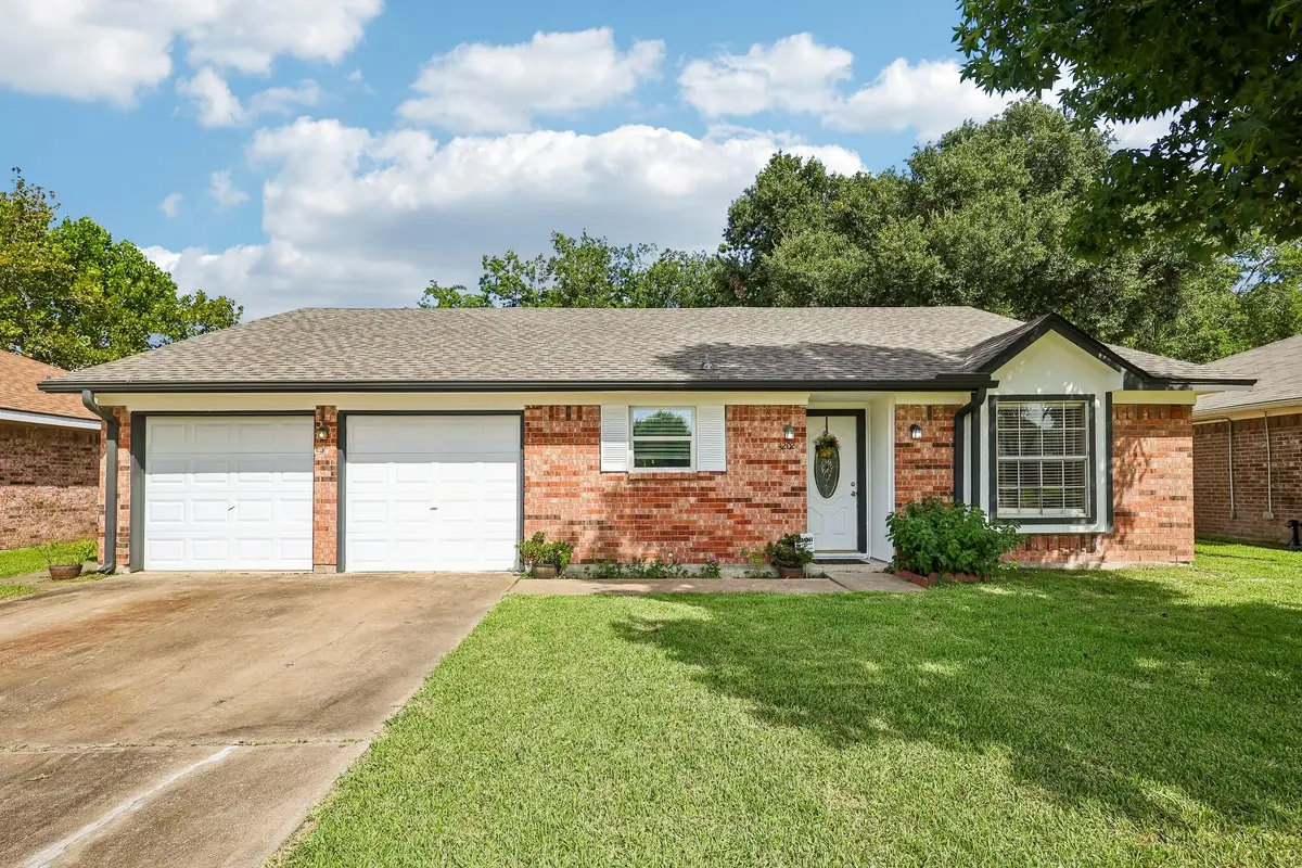 4202 Townes Forest Road, Friendswood, TX 77546 - #1