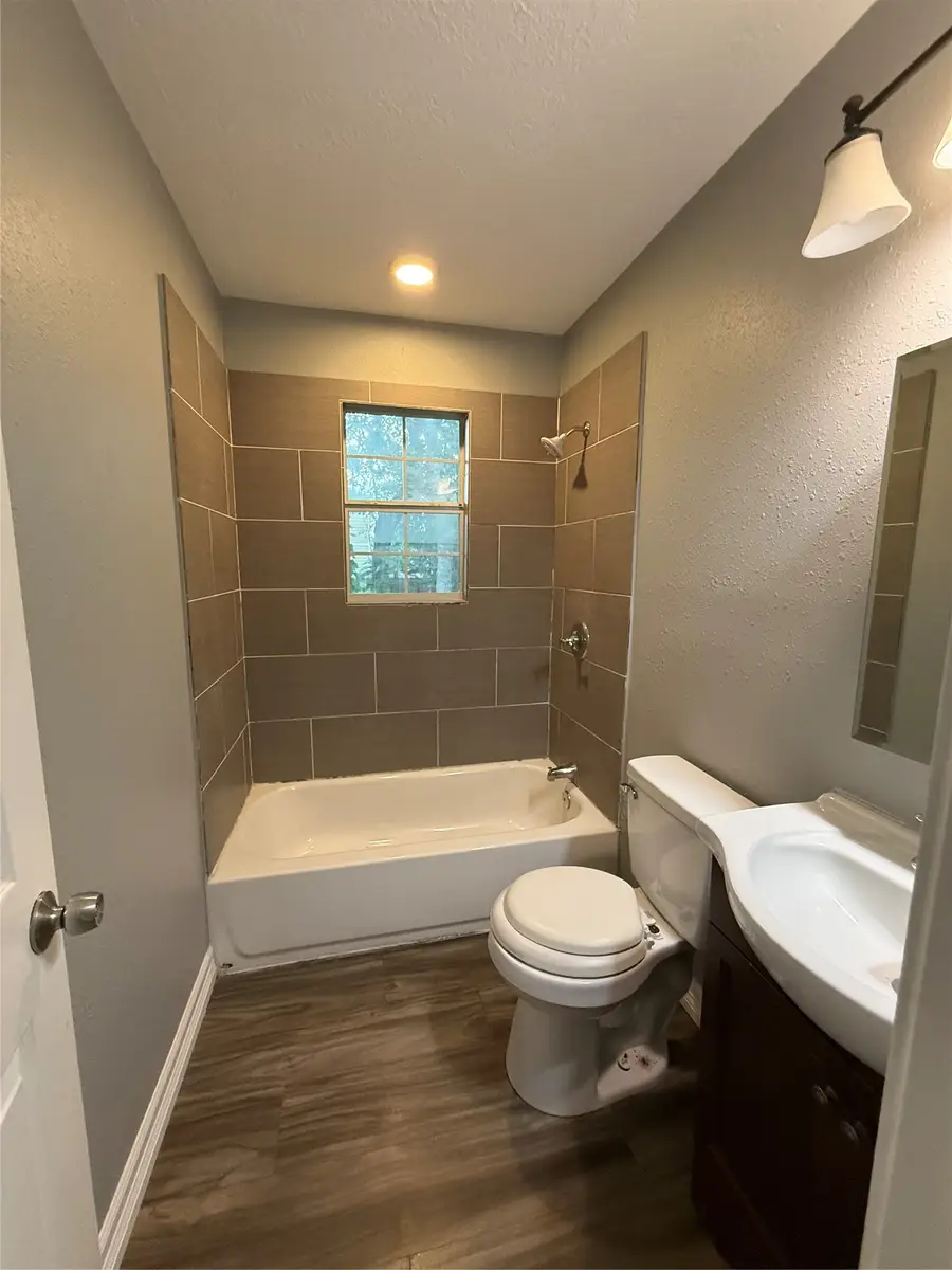4308 6th Street, Bacliff, TX 77518 - #2