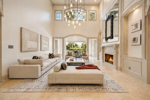 918 Huntington Cove, Houston, TX 77063