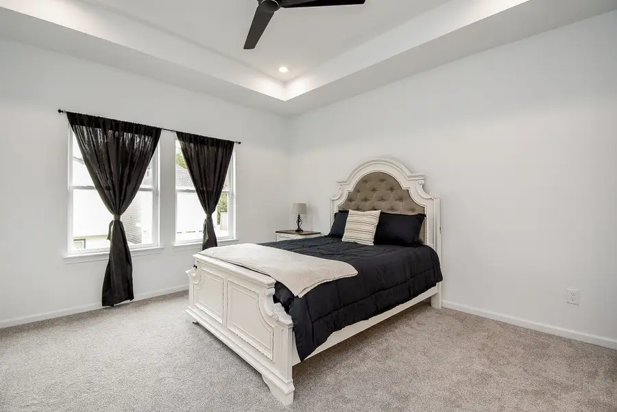 8130 Sunnyhill Street, Houston, TX 77088 - Image #3