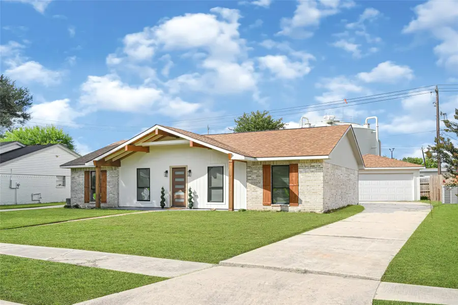 11102 Sagecanyon Drive, Houston, TX 77089 - #2