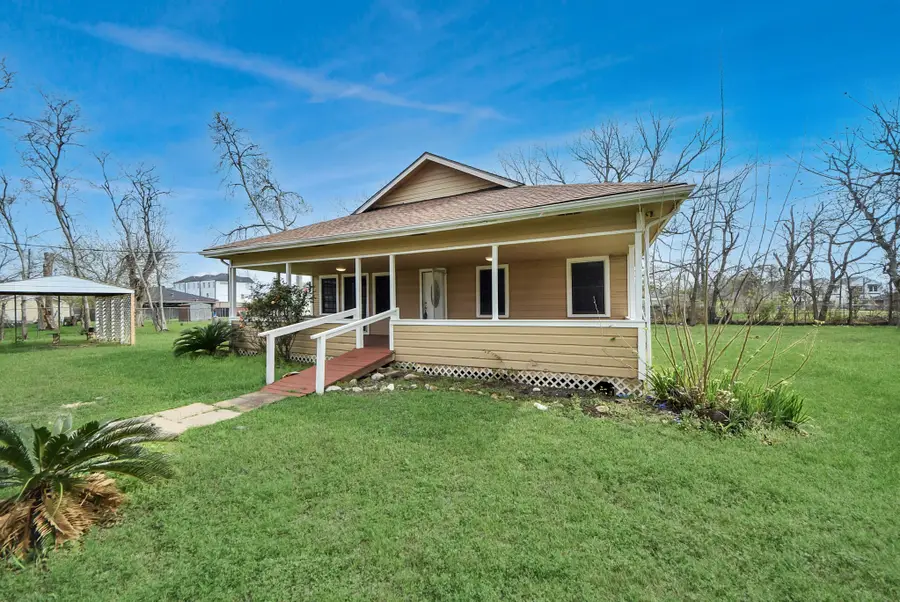 9413 Arden Court, Houston, TX 77033 - #2