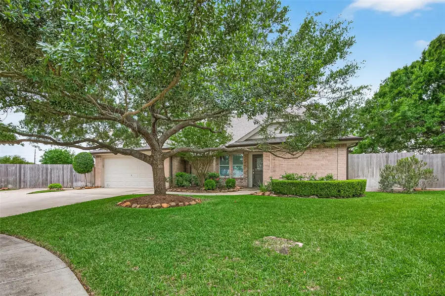 903 Sugarfield Court, Sugar Land, TX 77498 - #3