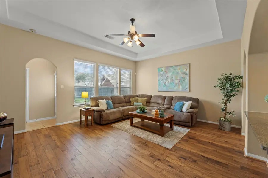 26826 Henson Falls Drive, Katy, TX 77494 - Image #2