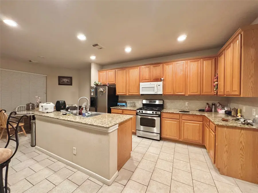 14022 Abbey Lane, Sugar Land, TX 77498 - Image #2