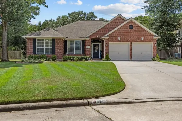 2015 E Trail Water Court, Houston, TX 77339