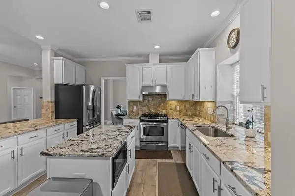 2015 E Trail Water Court, Houston, TX 77339 - #3