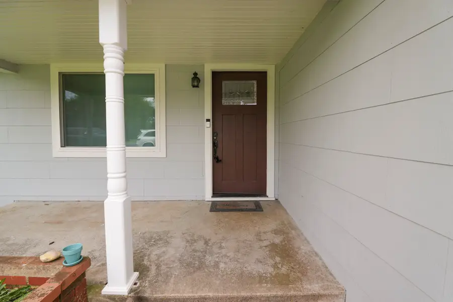 214 South Street, Schulenburg, TX 78956 - #3