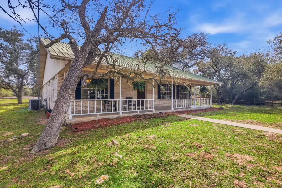 11847 Friar Road, Cuero, TX 77954 - #2