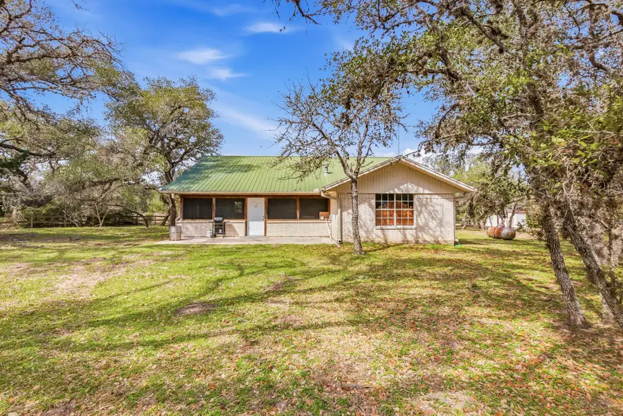 11847 Friar Road, Cuero, TX 77954 - #3