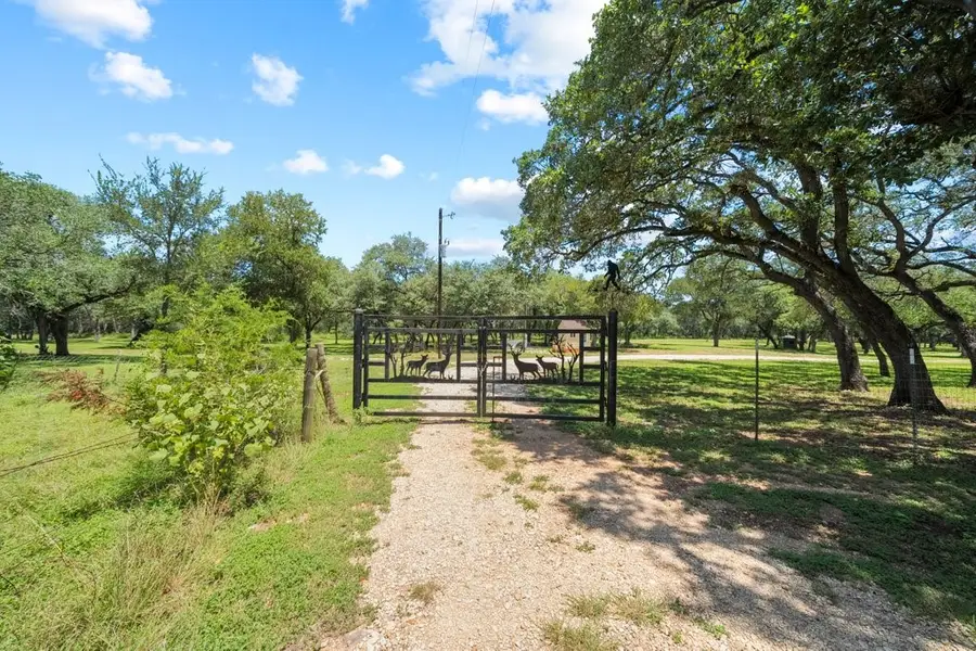 2013 Mustang Lane, San Marcos, TX 78666 - #3