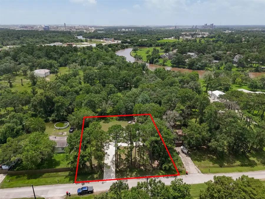 9910 Oak Leaf Street, Baytown, TX 77521 - #3