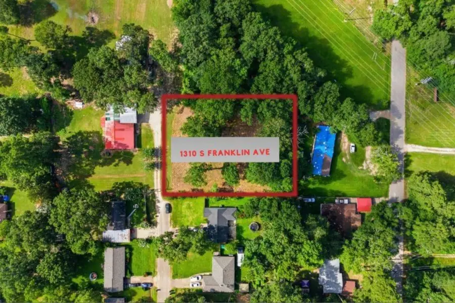 1310 S Franklin Avenue, Cleveland, TX 77327 - #2