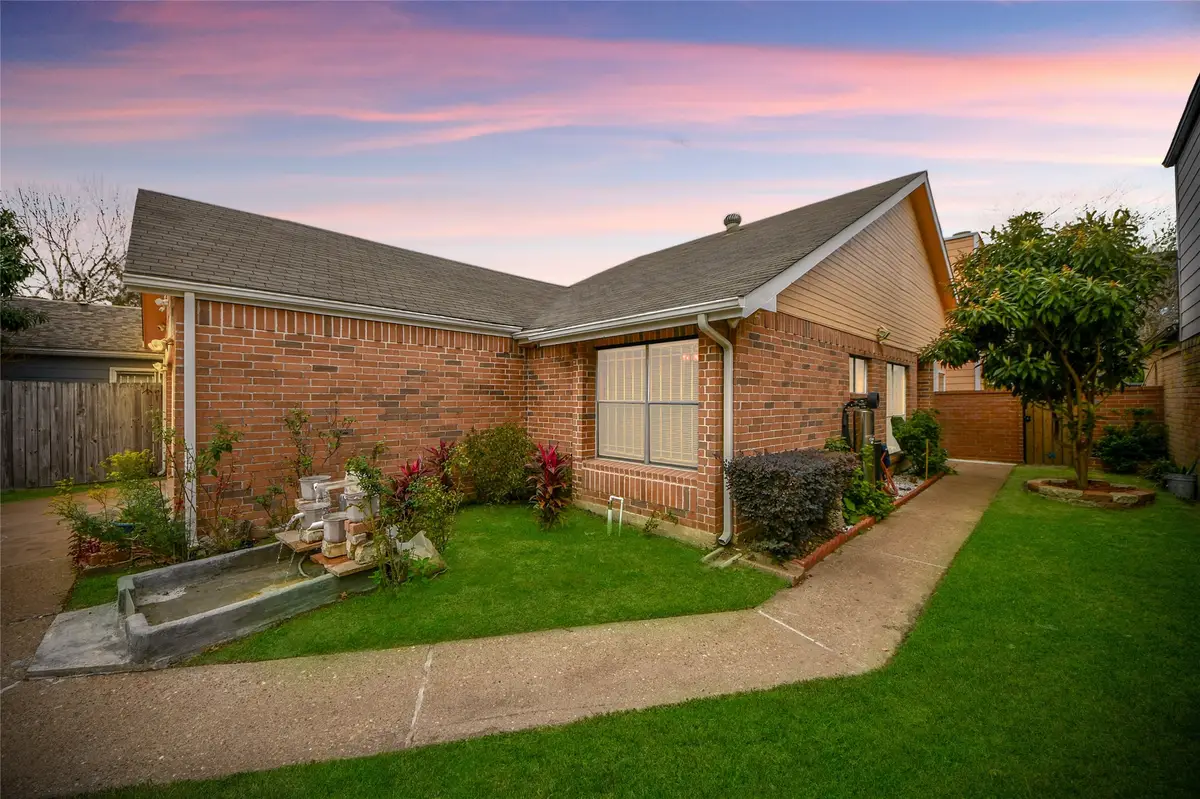 11638 Evesborough Drive, Houston, TX 77099 - Image #1