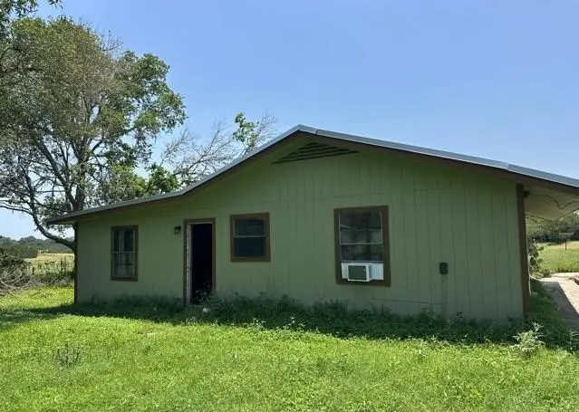 434 Spur Drive, Bandera, TX 78003 - #2