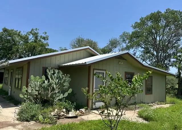 434 Spur Drive, Bandera, TX 78003 - #3