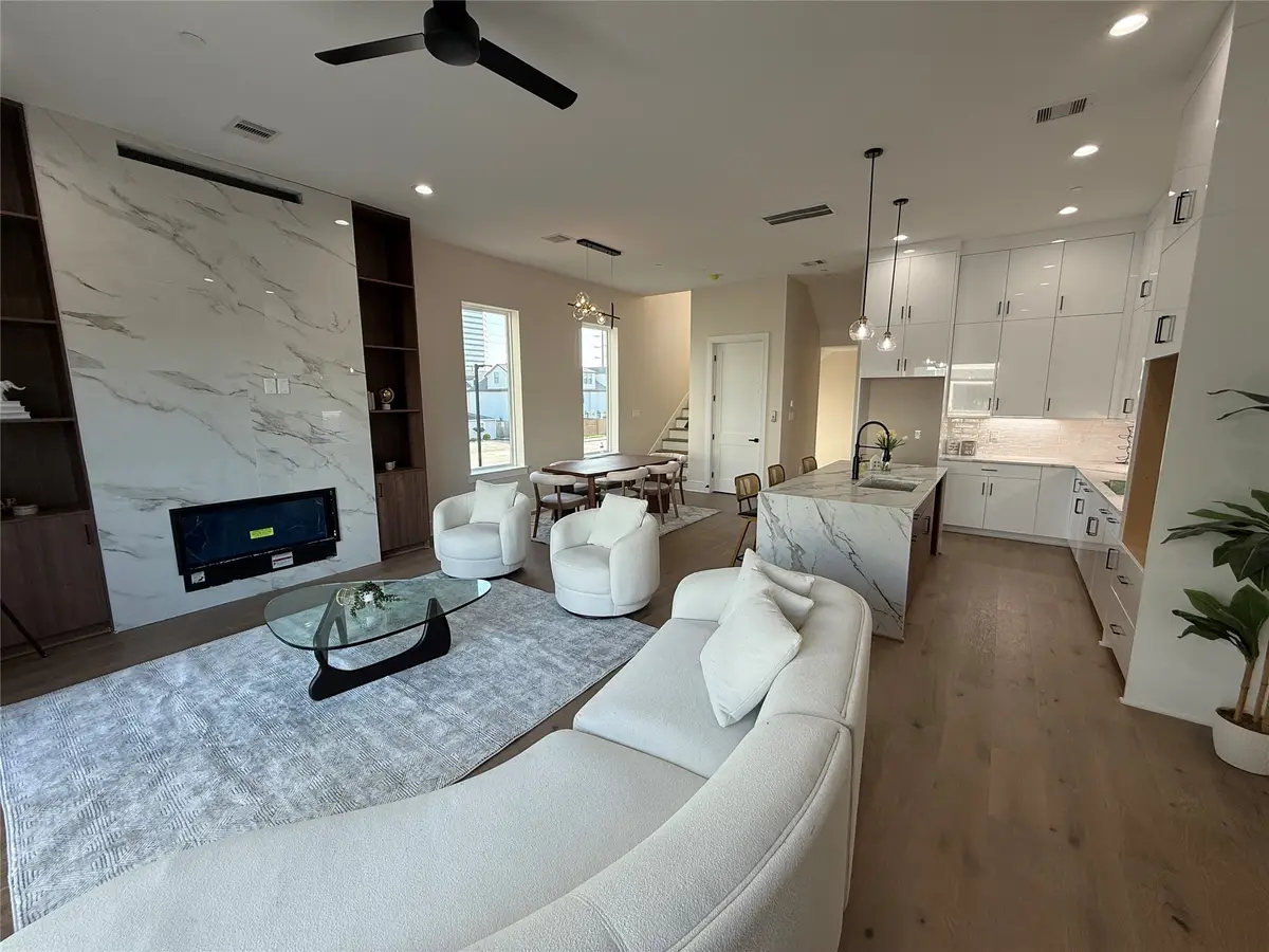 5821 Winsome Lane, Houston, TX 77057 - #1