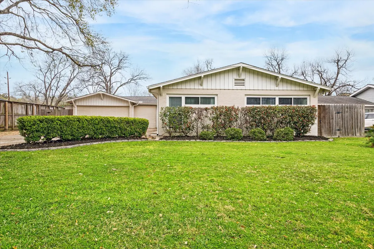 15818 Acapulco Drive, Jersey Village, TX 77040 - Image #1