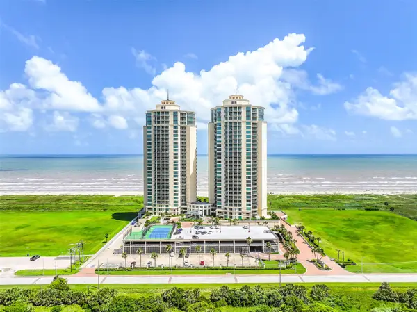 801 E Beach Drive #BC2808, Galveston, TX 77550