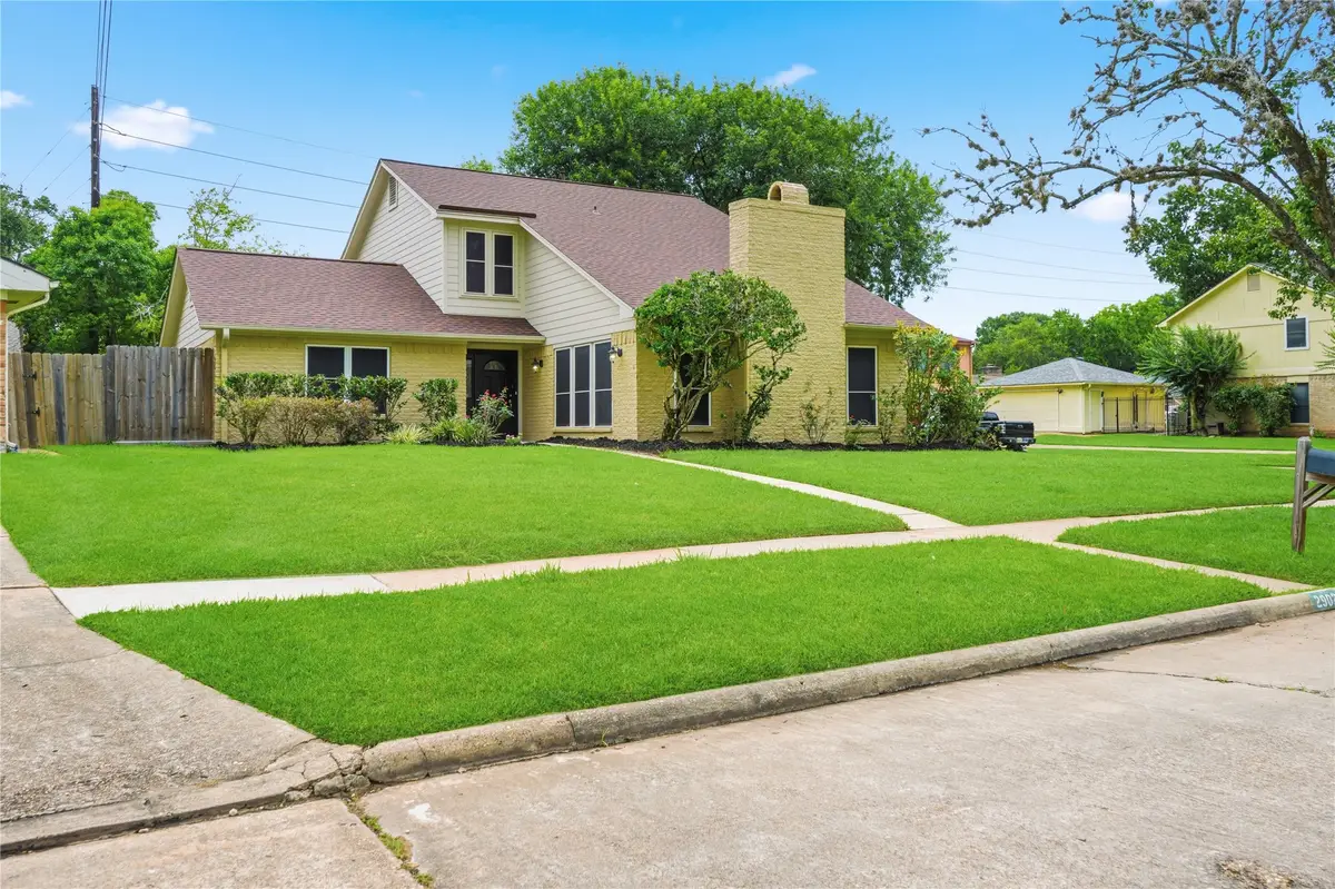 2902 Colony Drive, Sugar Land, TX 77479 - #1