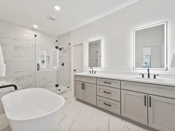 241 Rebecca Street #B, Houston, TX 77022