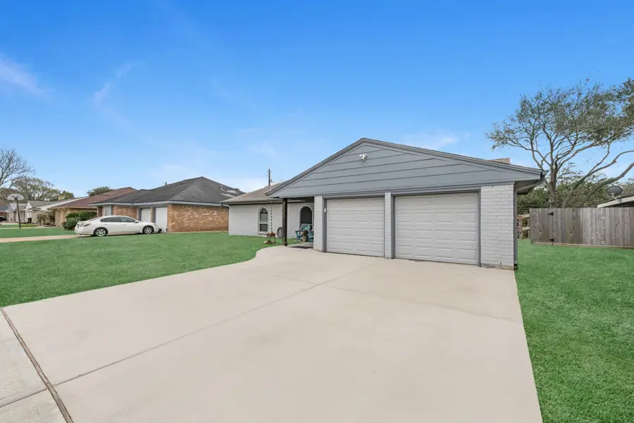 5121 Creekview Drive, La Porte, TX 77571 - #2