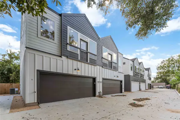 4713 Mallow Street #A/B, Houston, TX 77033